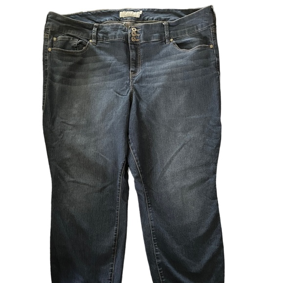 Torrid Women's Denim Jeans 26 Stretch 3 Button Mid Rise - Picture 1 of 16